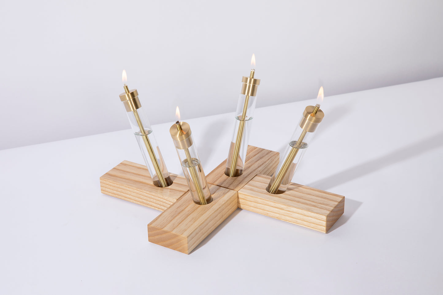 Migration / a modern oil candle (set of two candles)